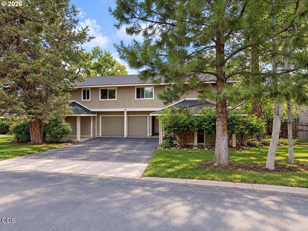 604135300-1-a. Photo 1 of 45, 14 SE McKinley Avenue, Bend, OR 97702