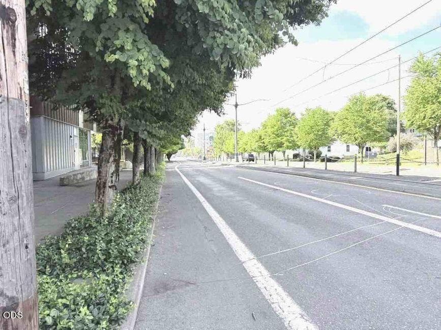 P115G3T-2. Photo 3 of 3, 3970 N Interstate Avenue Unit UNIT 306, Portland, OR 97229