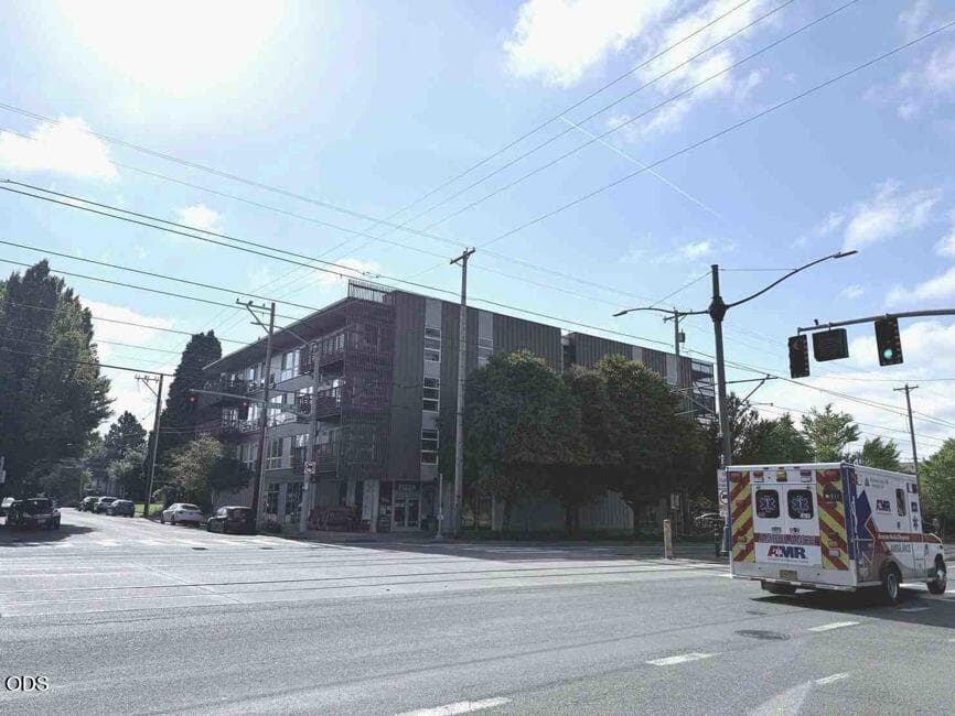 Subject. Photo 1 of 3, 3970 N Interstate Avenue Unit UNIT 306, Portland, OR 97229