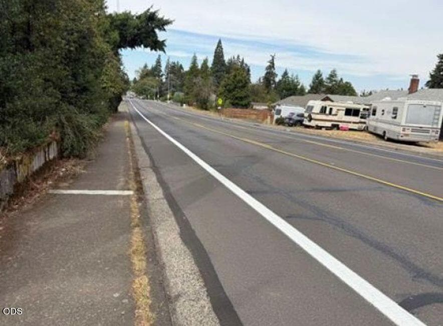 P115ETF-1. Photo 3 of 4, 3251 W 18th Avenue, Eugene, OR 97402