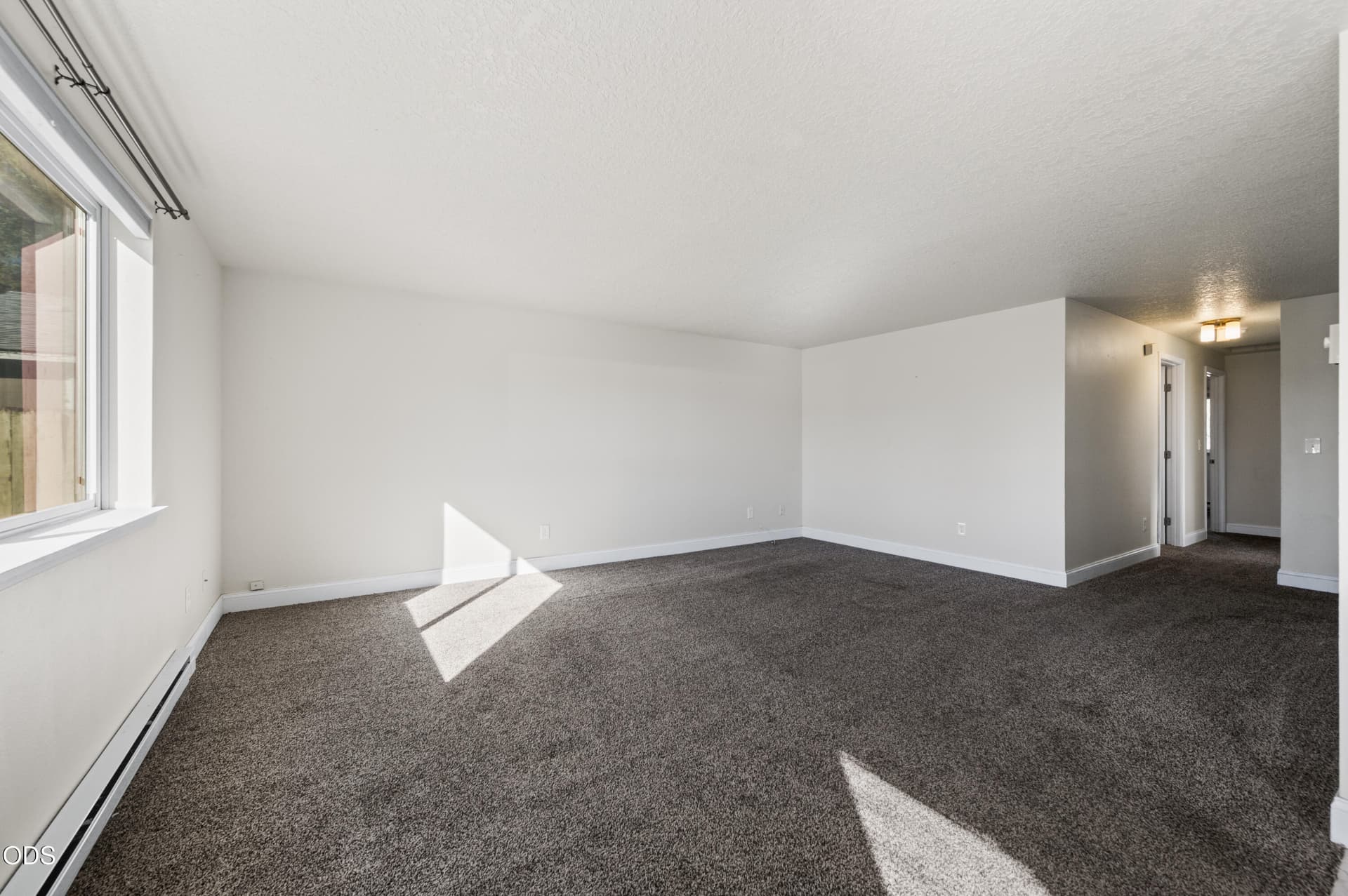 921SEAlgonquinCt-4. Photo 2 of 14, 921 SE Algonquian Court, Prineville, OR 97754
