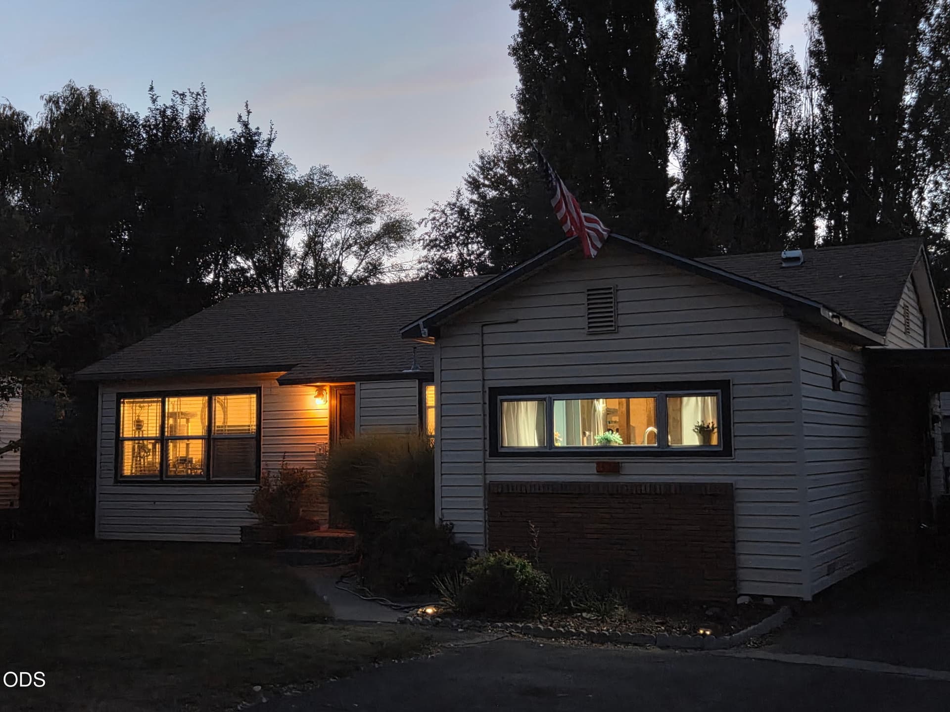 Front of property. Photo 1 of 38, 1806 Kane Street, Klamath Falls, OR 97603