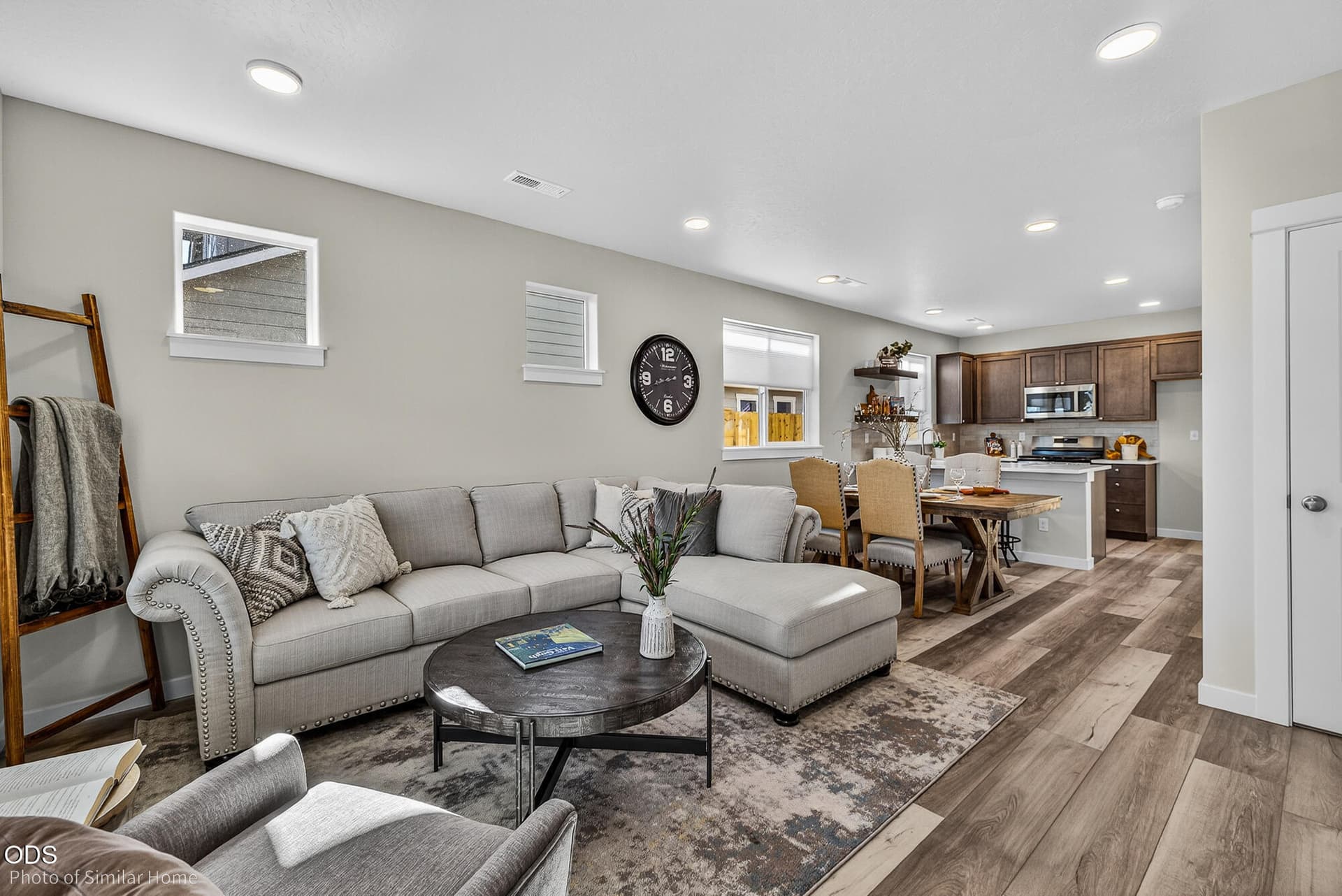 Apline - Living Room 1. Photo 5 of 20, 2700 NW 28th Street, Redmond, OR 97756