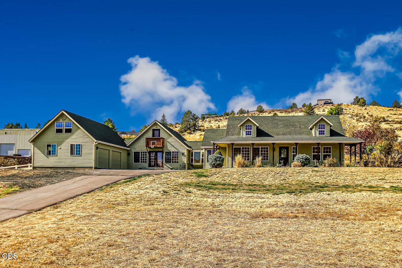 Primary Photo. Photo 2 of 53, 3939 Beverly Drive, Klamath Falls, OR 97603
