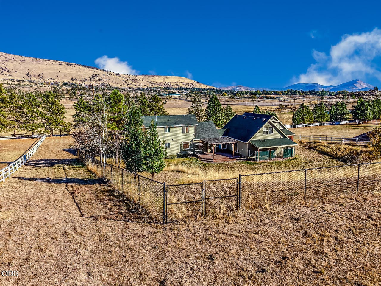 2. Photo 5 of 53, 3939 Beverly Drive, Klamath Falls, OR 97603