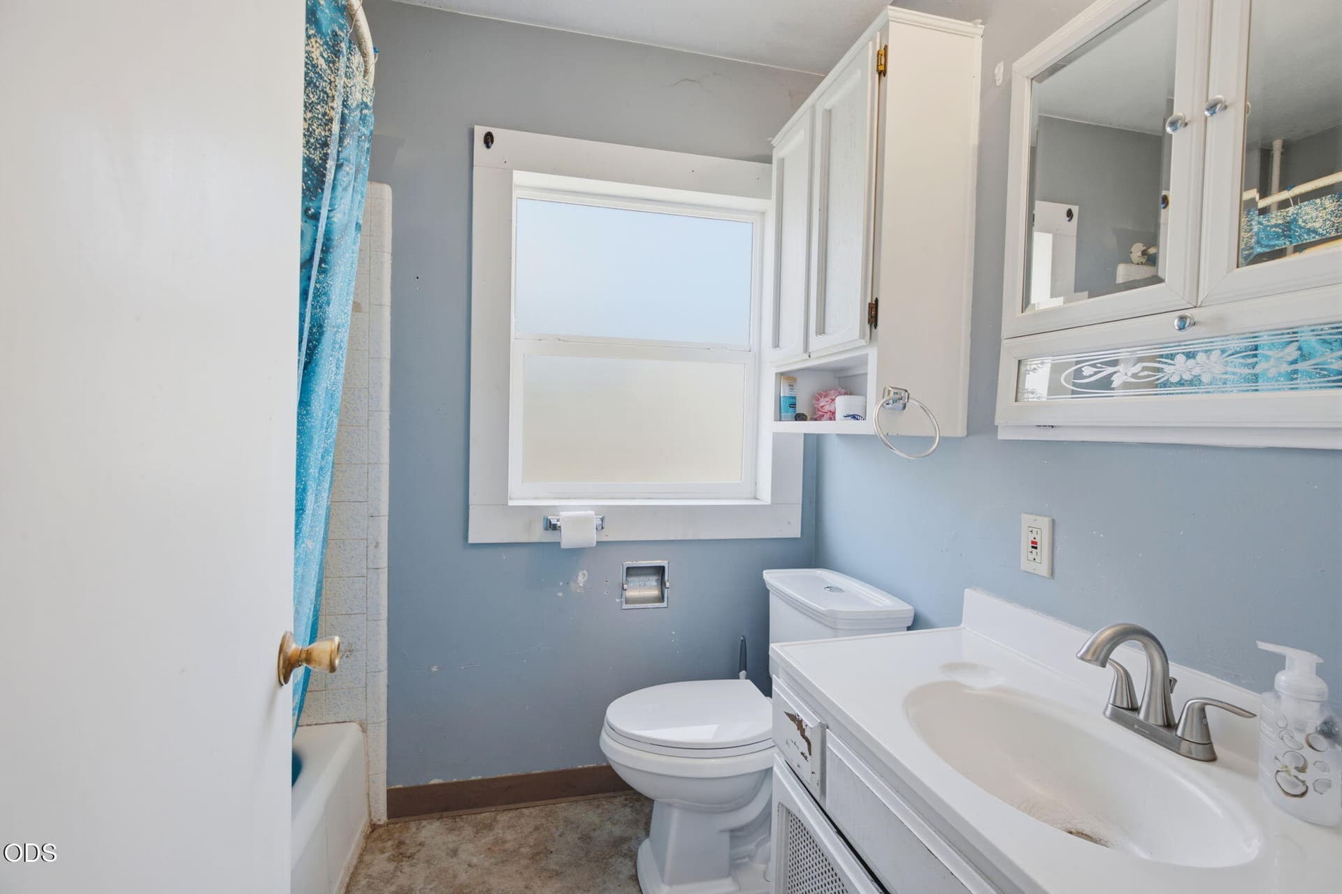 6-web-or-mls-1146-ne-d-st. Photo 2 of 16, 1146 NE D Street, Grants Pass, OR 97526
