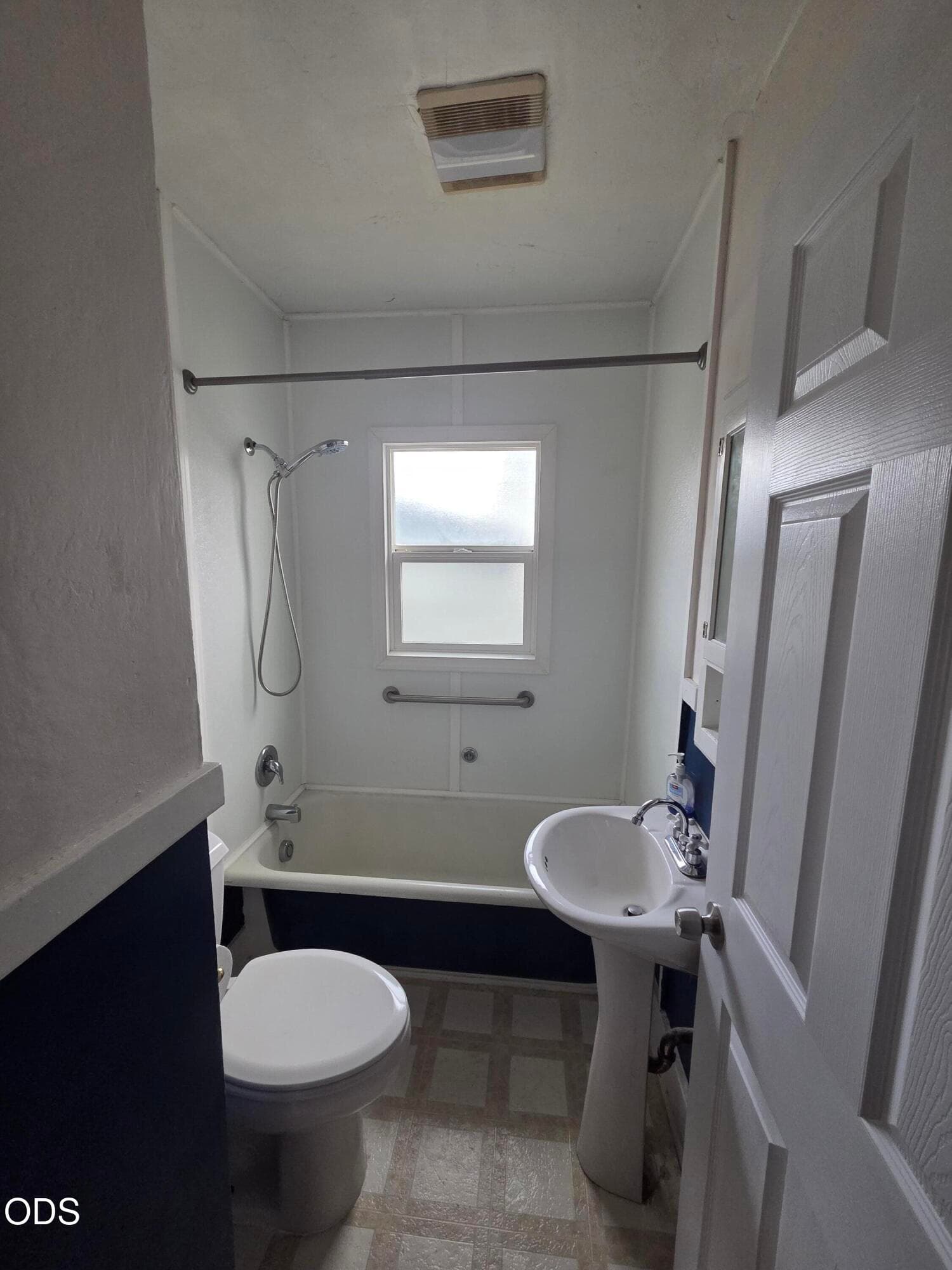 Bathroom. Photo 5 of 16, 2311 Biehn Street, Klamath Falls, OR 97601