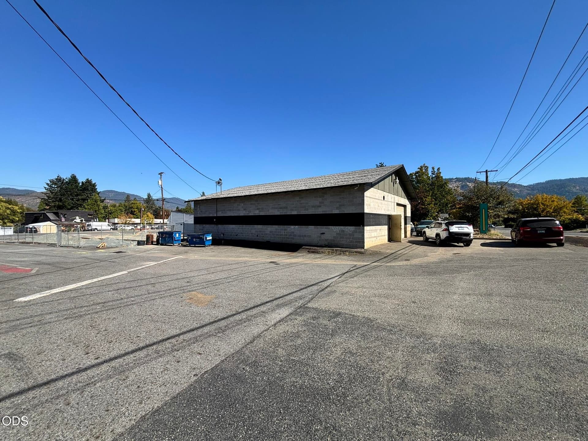IMG_0360. Photo 2 of 13, 836 Fruitdale Drive, Grants Pass, OR 97527