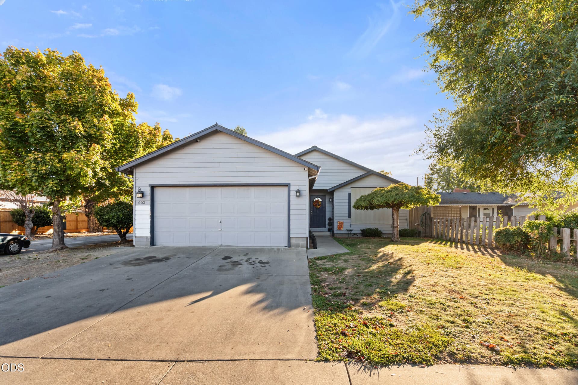 Front Exterior. Photo 2 of 21, 653 SW Balsam Road, Grants Pass, OR 97526