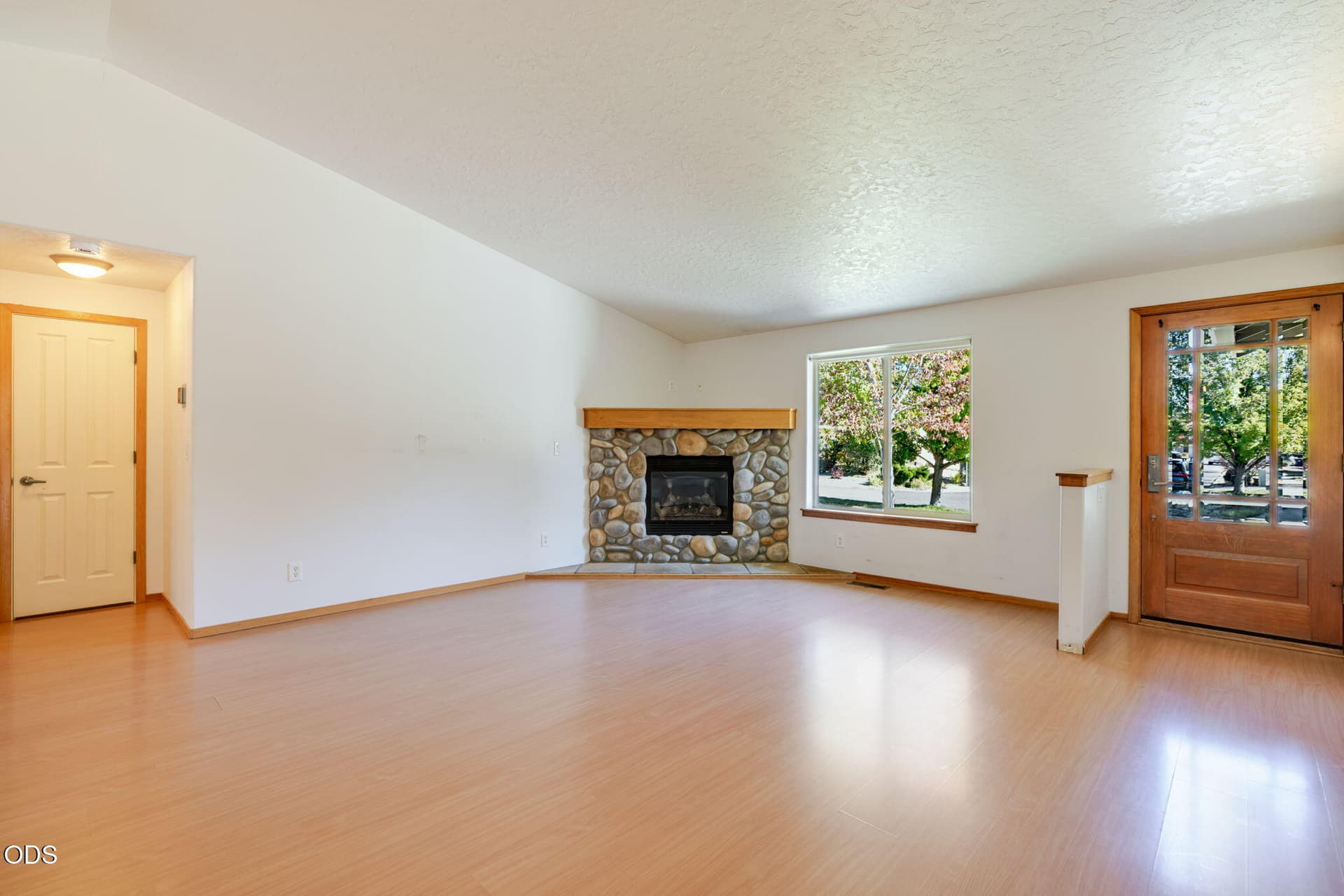 Front 2. Photo 4 of 23, 61357 Whitetail Street, Bend, OR 97702