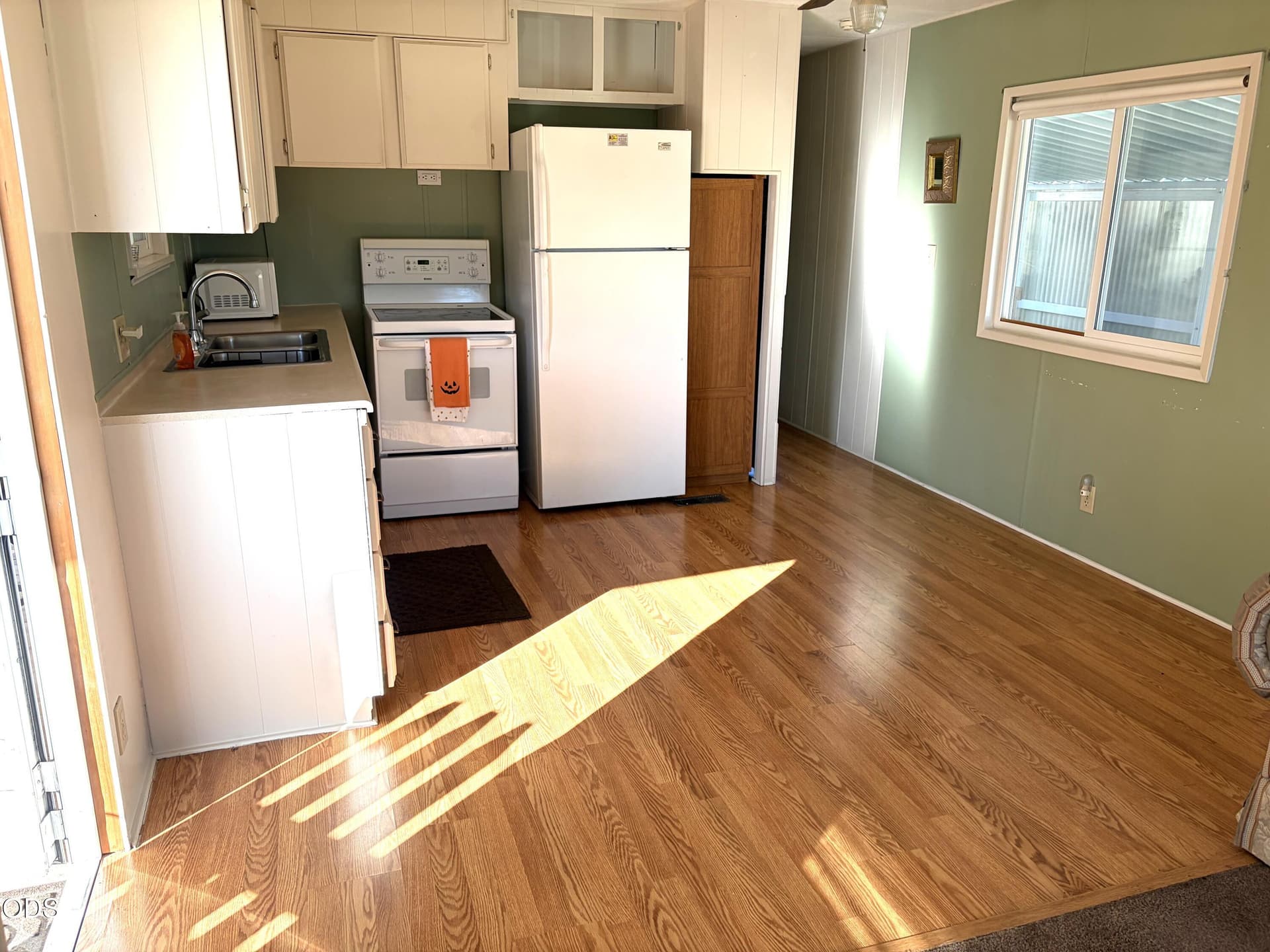 IMG_7607. Photo 5 of 10, 2325 NW Highland Avenue Unit 16, Grants Pass, OR 97526