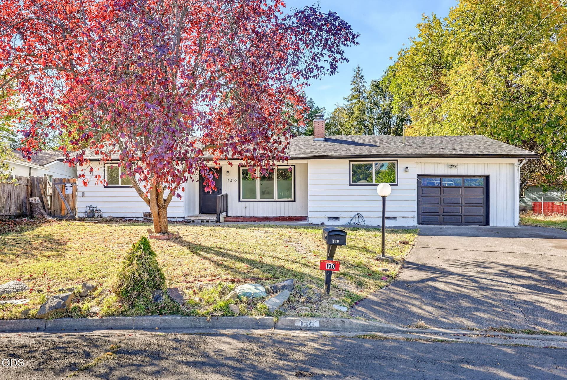 ApxSD00001. Photo 1 of 45, 130 Sharon Drive, Phoenix, OR 97535