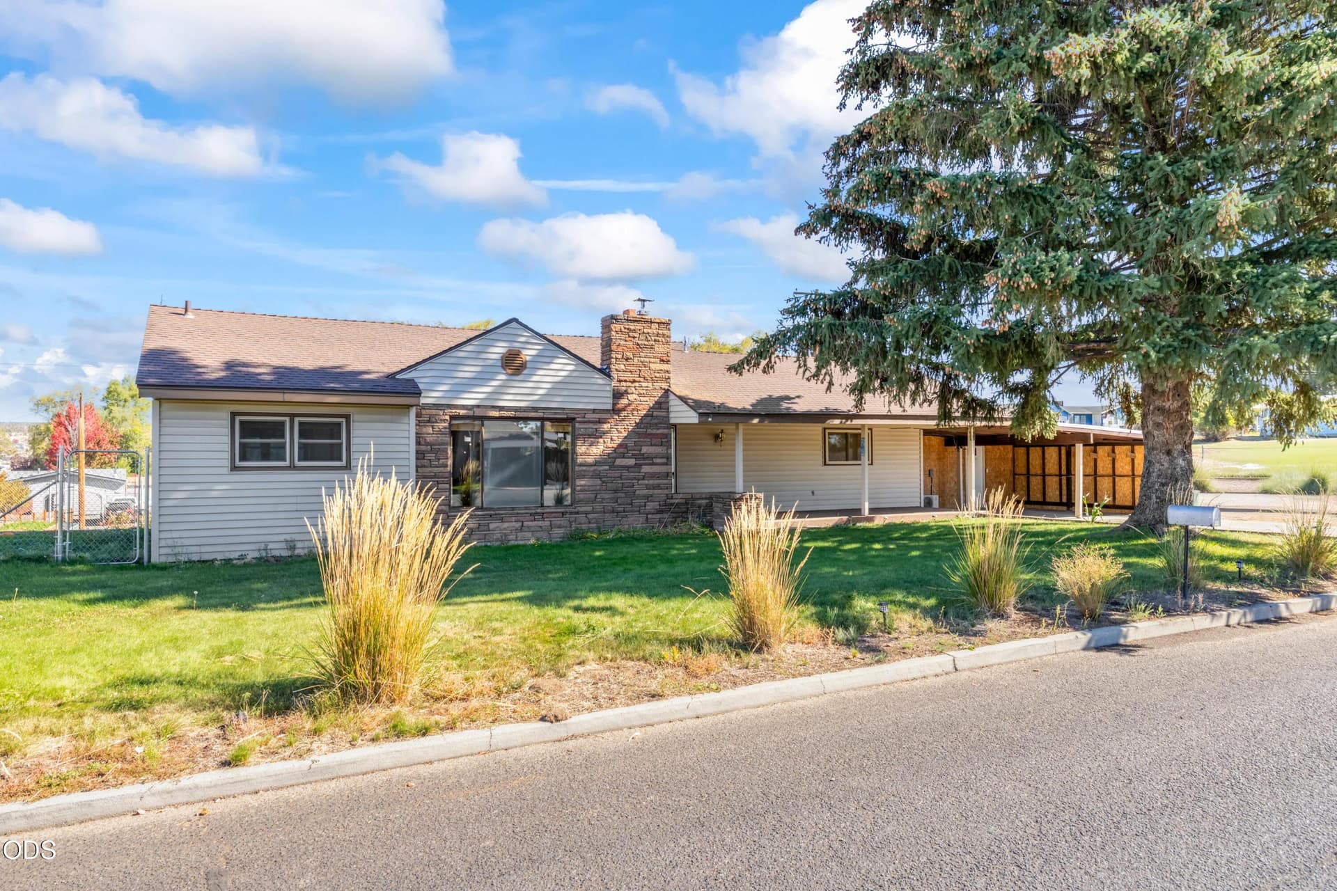 Street View. Photo 1 of 13, 681 SE Turner Street, Madras, OR 97741