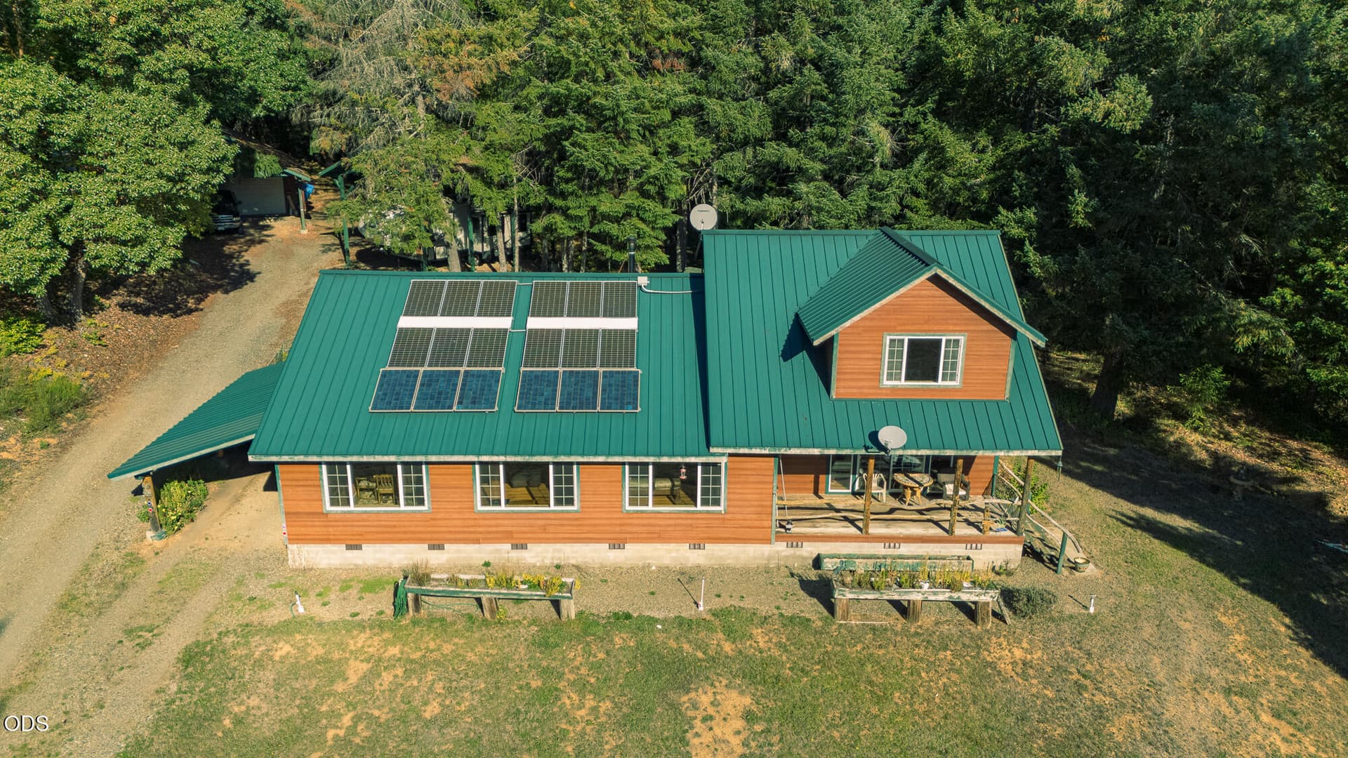 redwoodexterior-19. Photo 2 of 25, 37010 Redwood Highway, Cave Junction, OR 97523