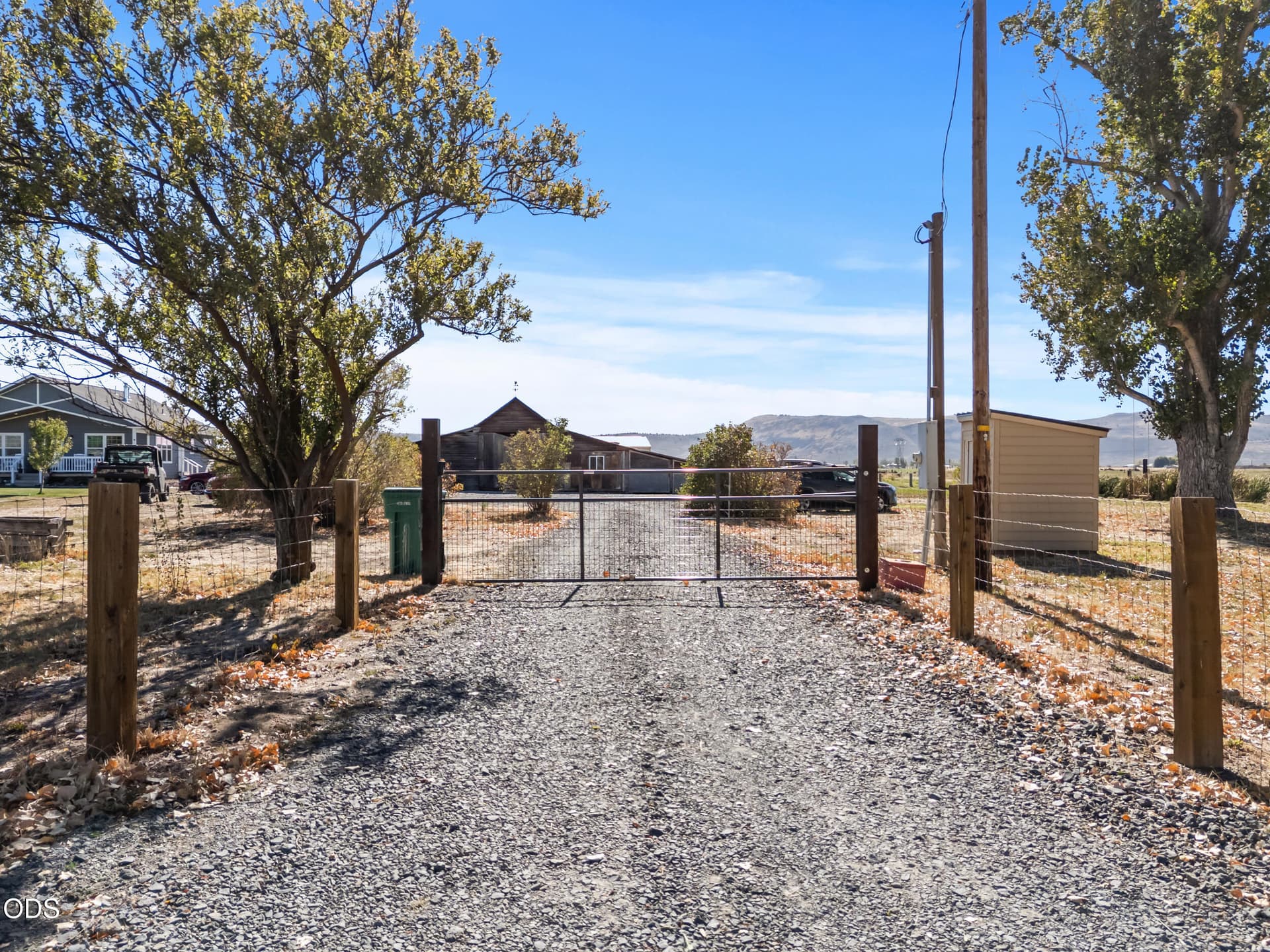 46_5102 old midland rd-drone-01. Photo 1 of 54, 5102 Old Midland Road, Klamath Falls, OR 97603