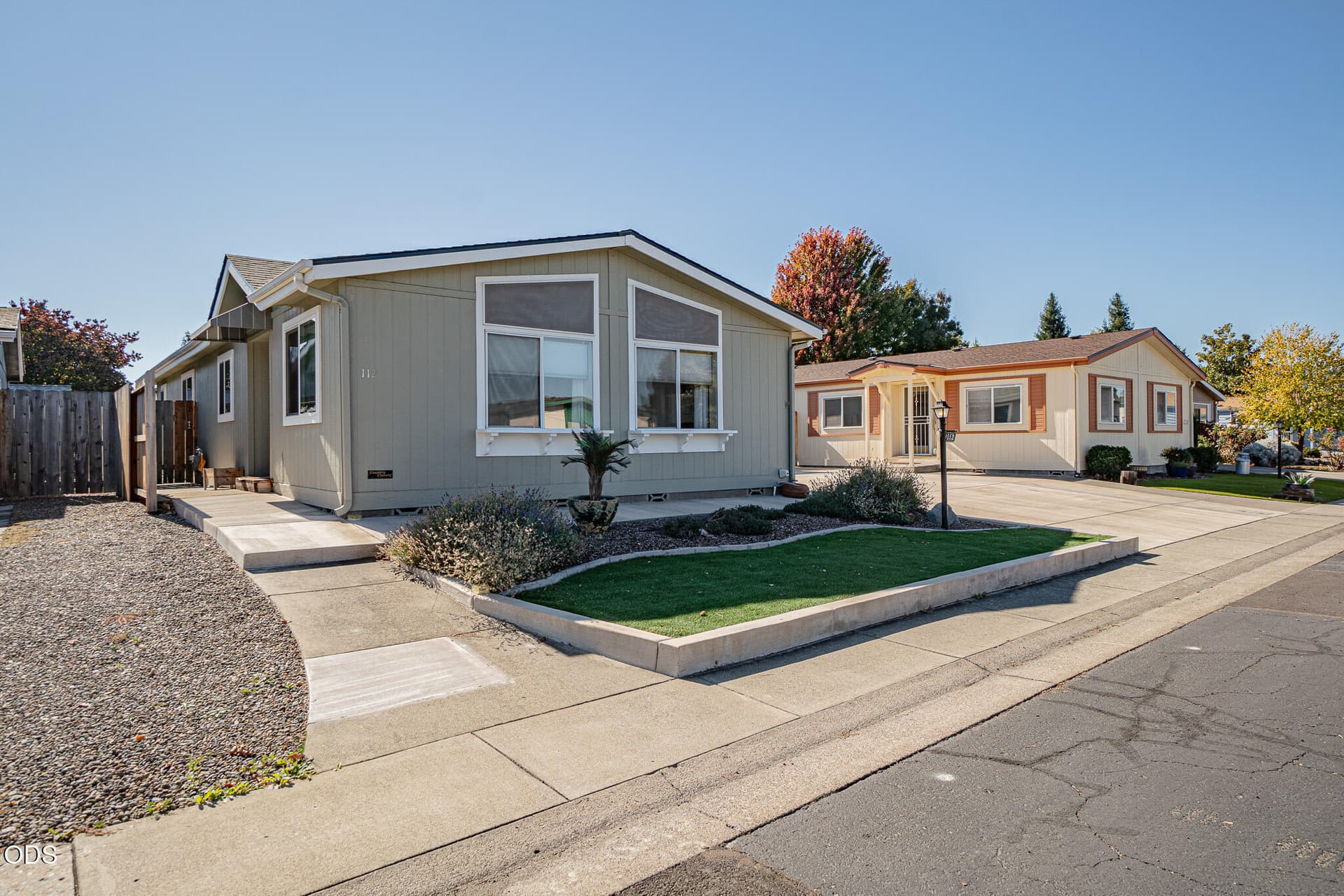 3-print-DSC01396-HDR. Photo 1 of 21, 555 Freeman Road Unit UNIT 112, Central Point, OR 97502