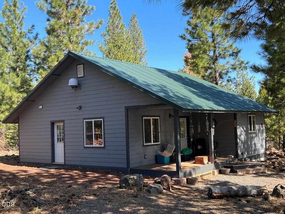 front pic. Photo 1 of 34, 15254 N Kingfisher Drive, Bonanza, OR 97623
