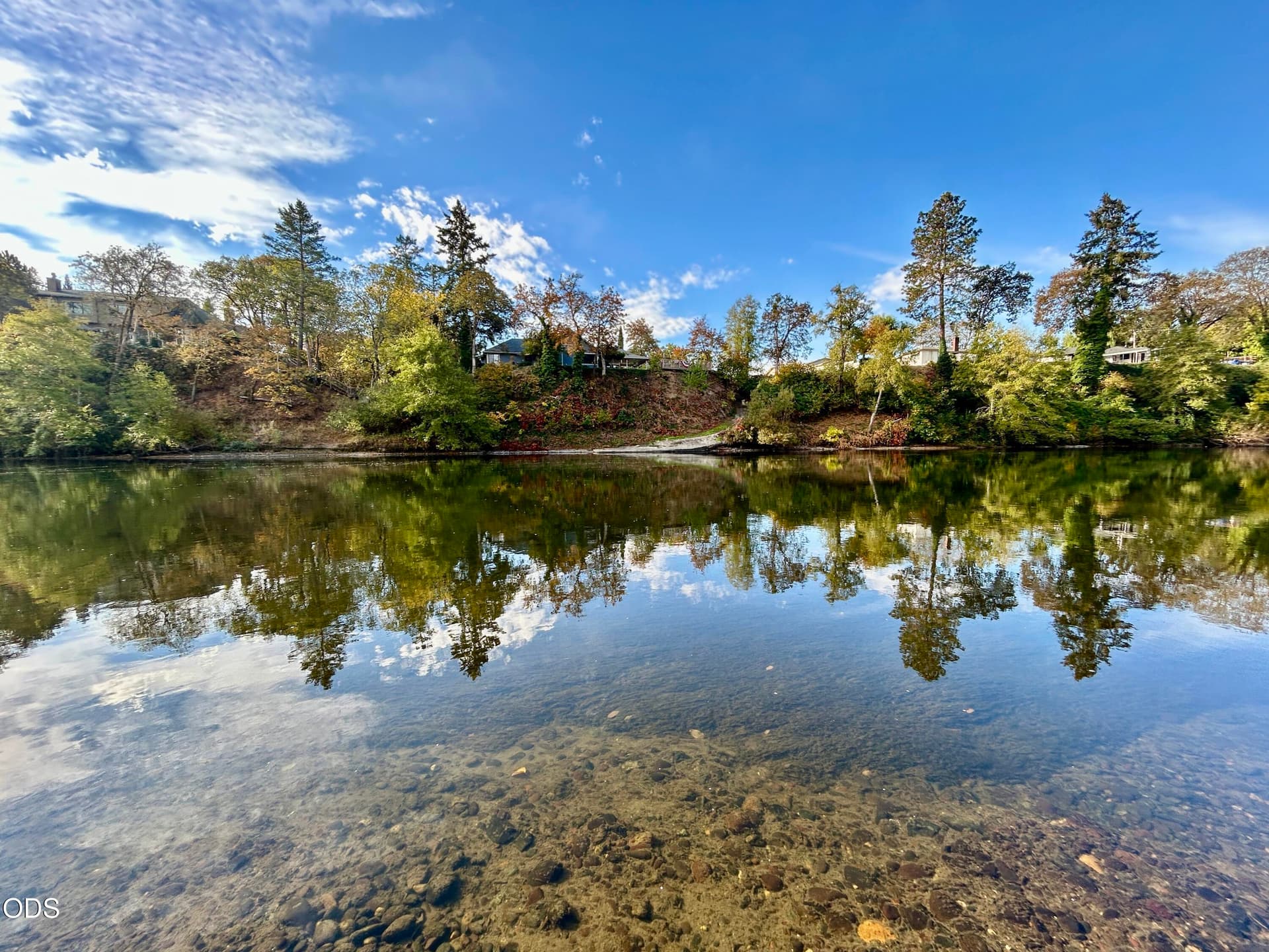 river. Photo 1 of 5, 1219 Summer Lane, Grants Pass, OR 97526