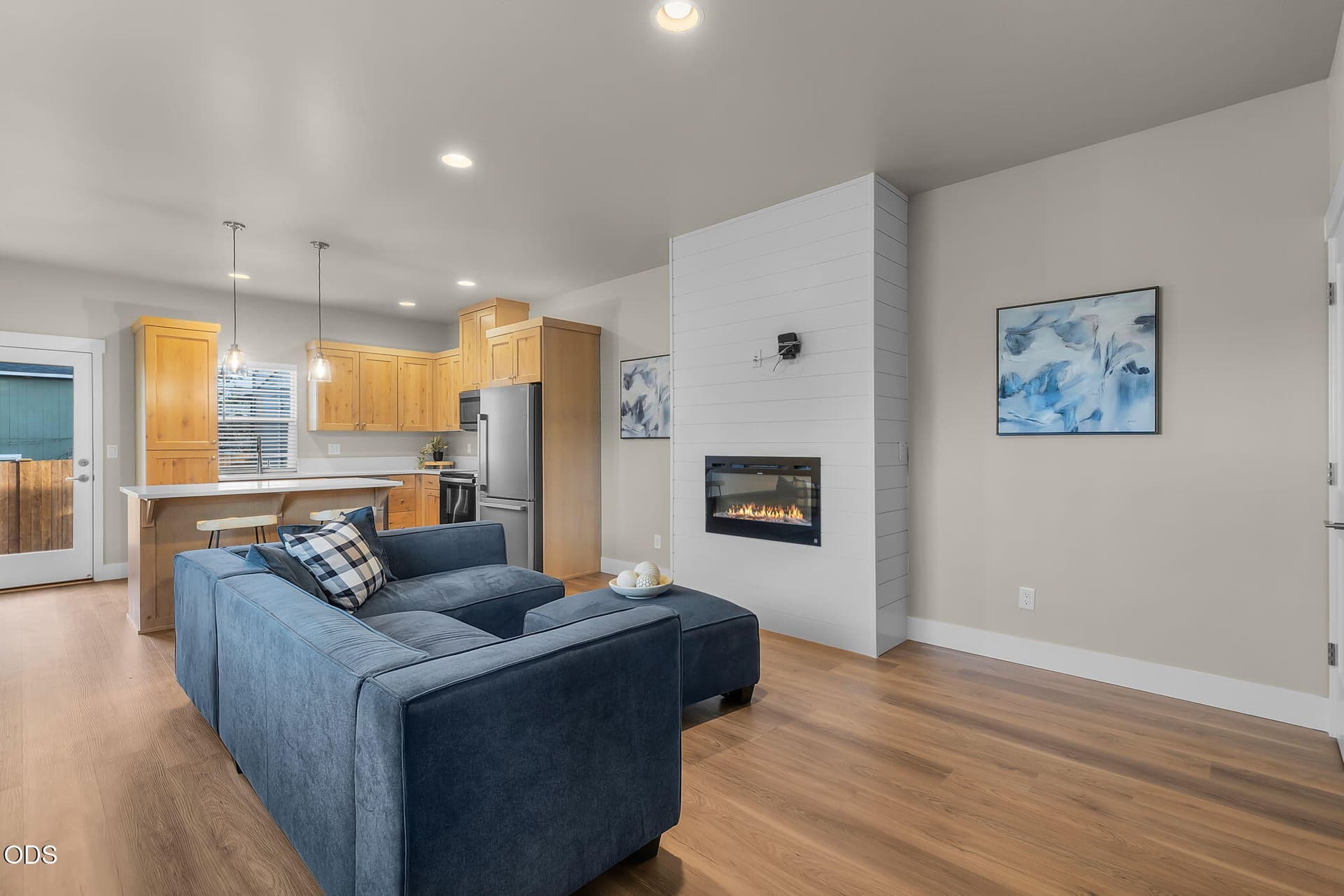 Living Room. Photo 4 of 24, 63277 NW Ski Lane, Bend, OR 97703