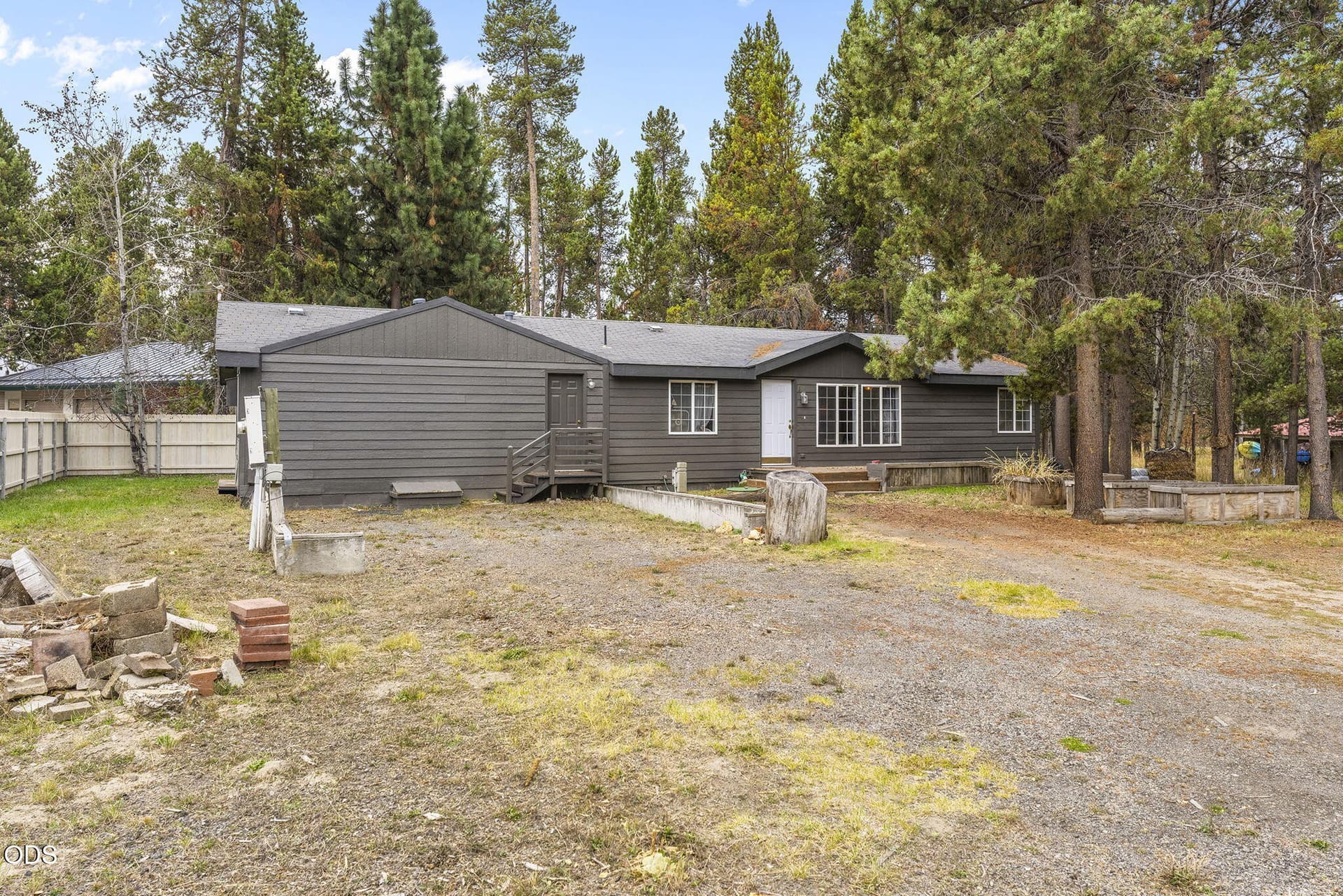 2-web-or-mls-DSC01975. Photo 2 of 32, 55833 Wood Duck Drive, Bend, OR 97707
