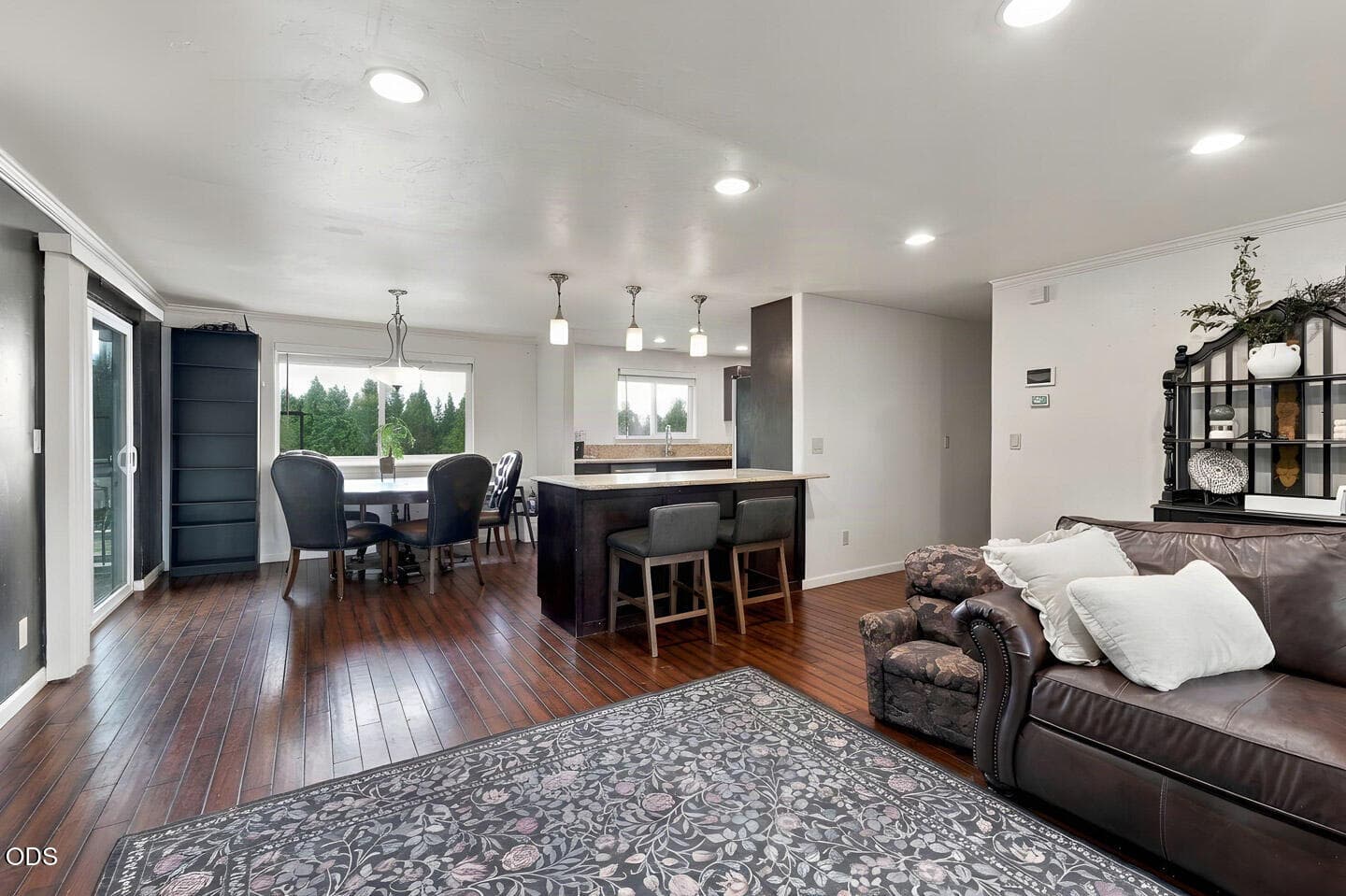 Living Room Kitchen. Photo 4 of 51, 40800 SE Gordon Creek Road, Corbett, OR 97019