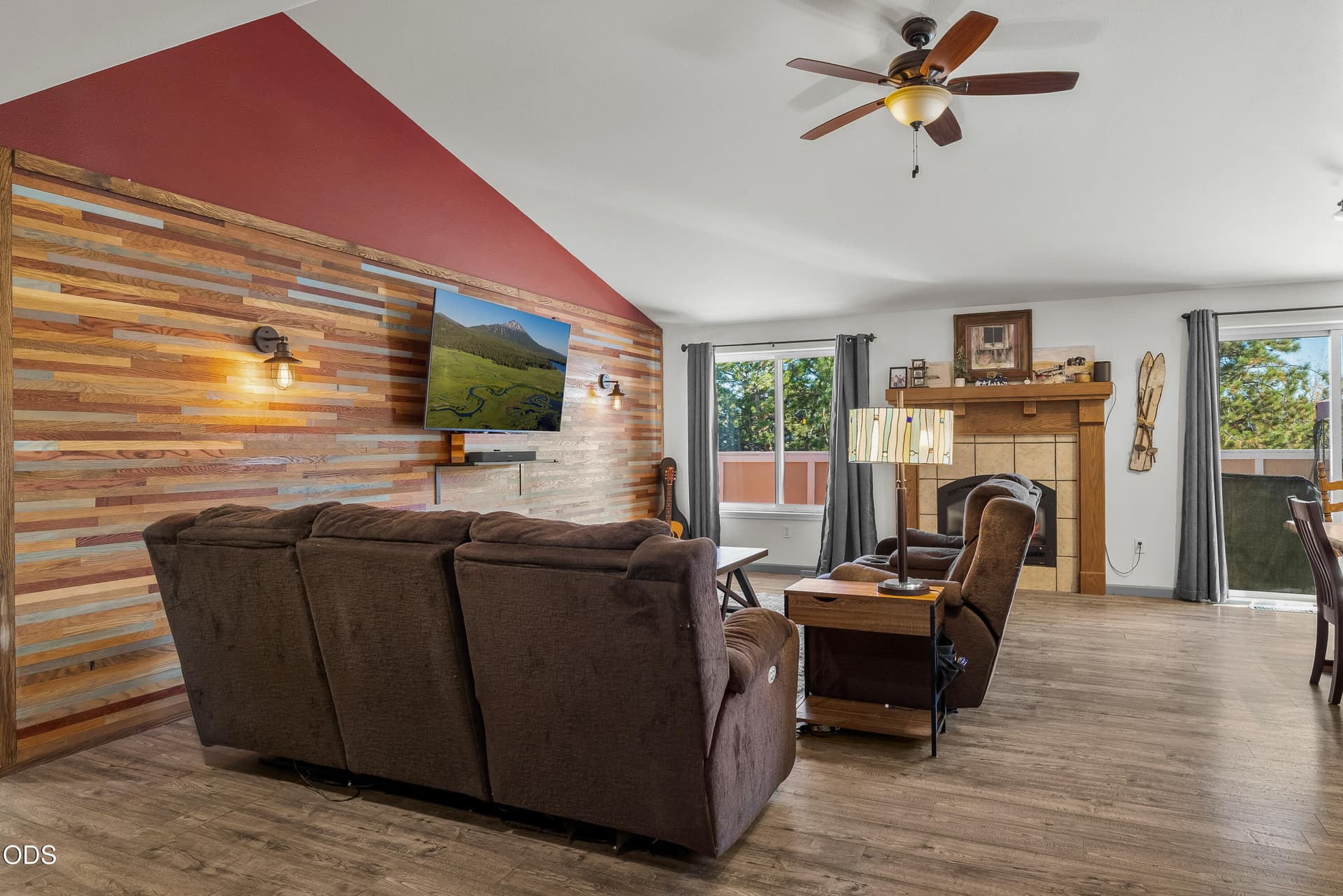 06-20261013 JILL ROSELL-15. Photo 5 of 33, 63272 Stonewood Drive, Bend, OR 97701