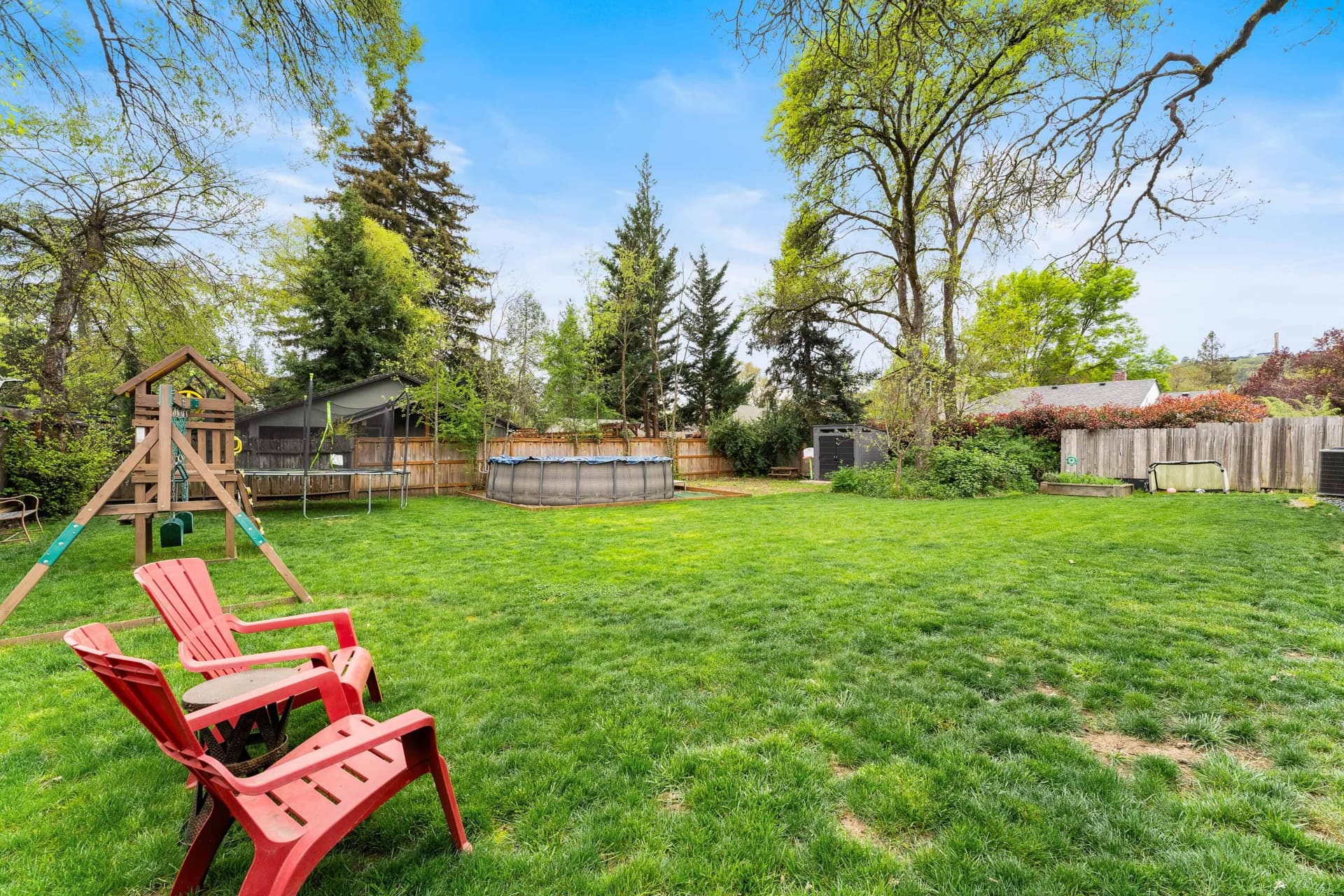15-EXT (10 of 16). Photo 3 of 45, 417 NW Midland Avenue, Grants Pass, OR 97526
