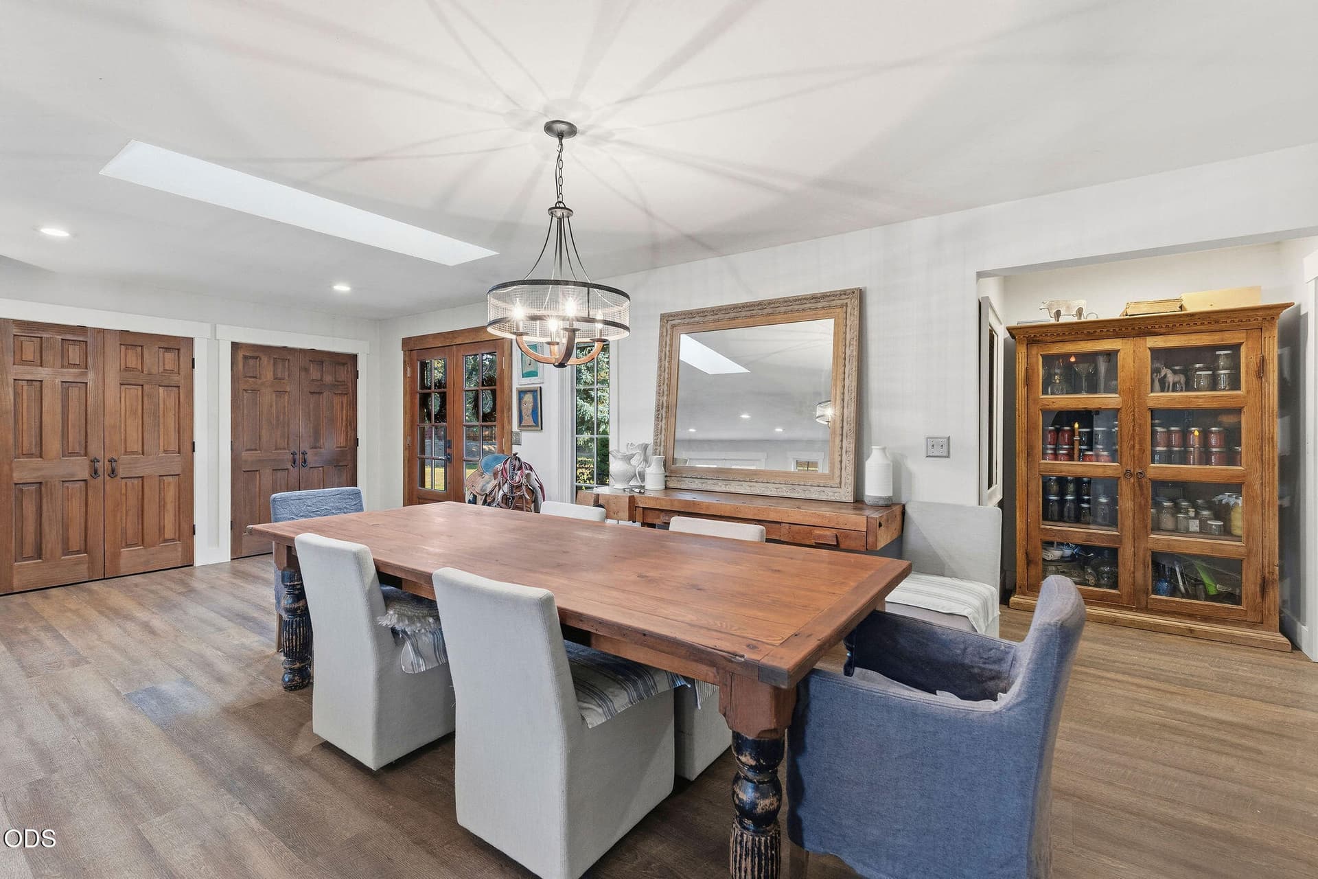 DIning. Photo 5 of 69, 5510 NW Odin Falls Way, Redmond, OR 97756
