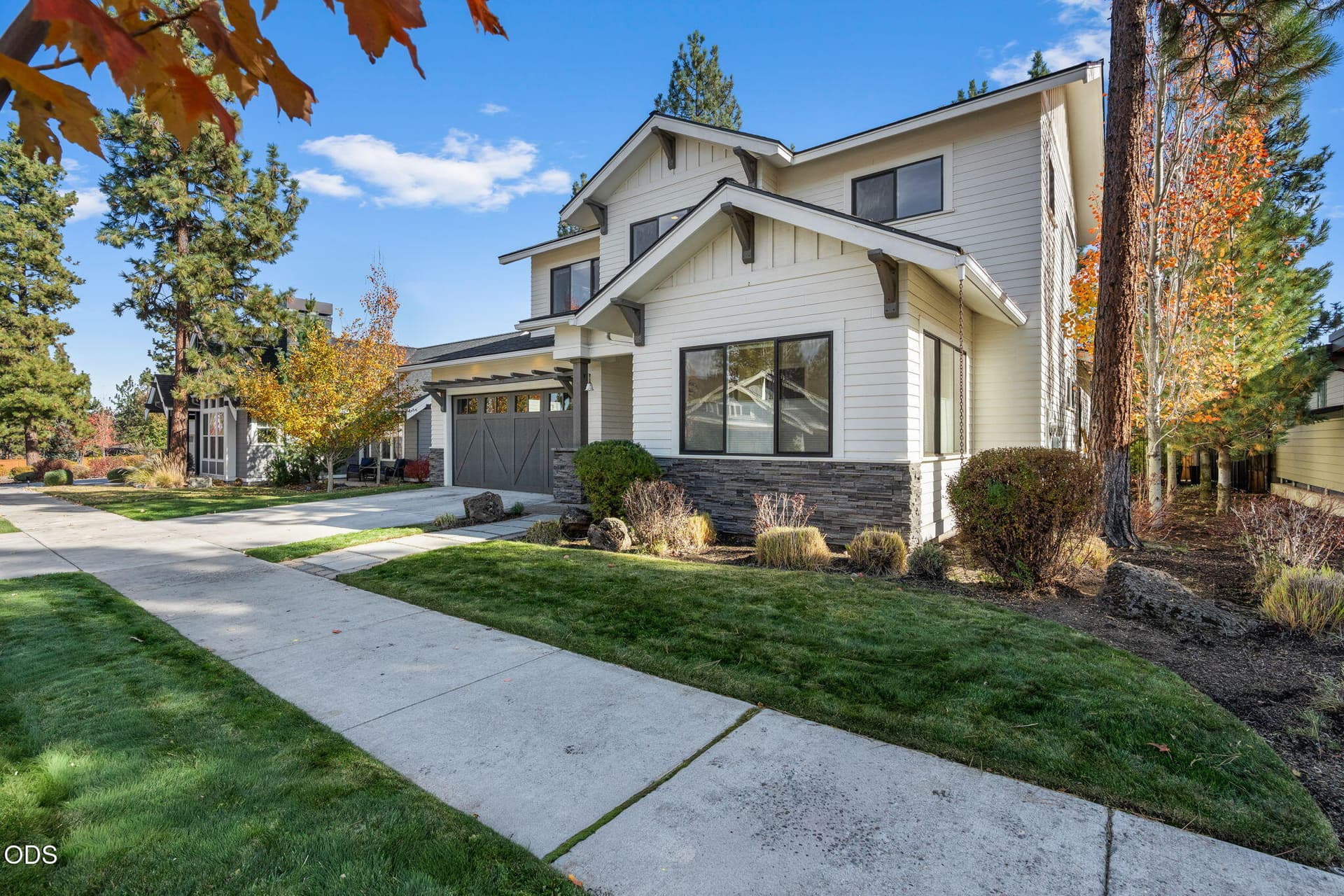 2026_10_21_62678_mount_thielsen_dr-4. Photo 4 of 54, 62678 NW Mt Thielsen Drive, Bend, OR 97703