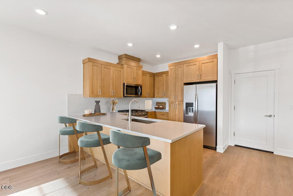 Kitchen. Photo 4 of 14, 20746 SE Scout Place, Bend, OR 97702