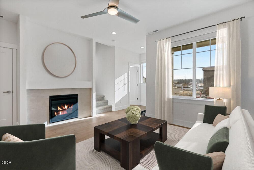 Great room. Photo 3 of 14, 20746 SE Scout Place, Bend, OR 97702